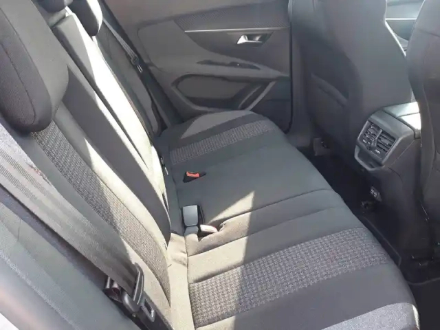Peugeot 3008 bluehdi 130ch s&amp;s eat8 — photo 19