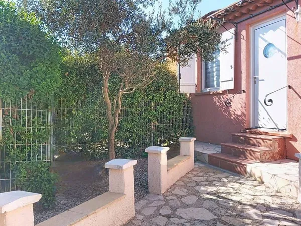 Maison de plain-pied 5 pièces 90 m²