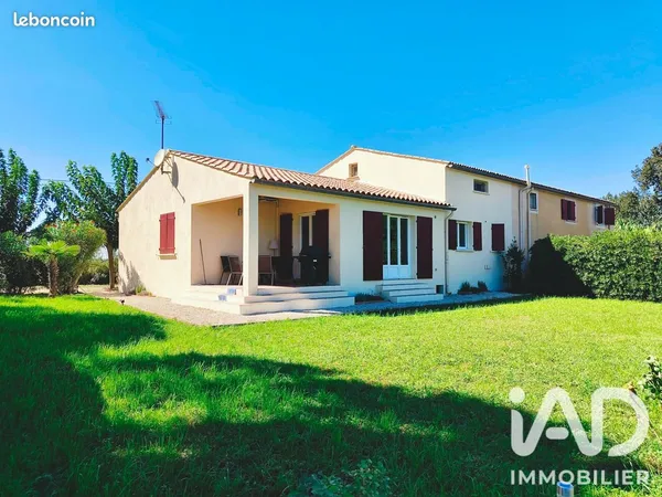 Mas 9 pièces 263 m²
