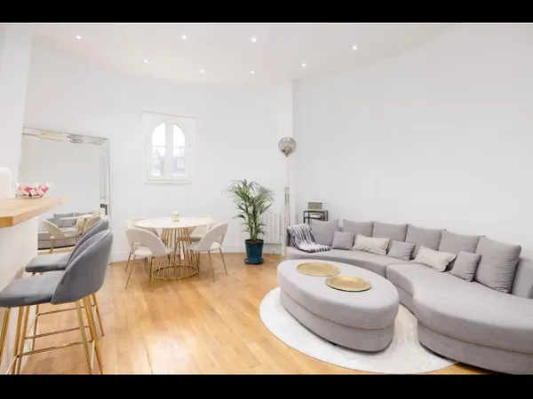 Location appartement Paris 16