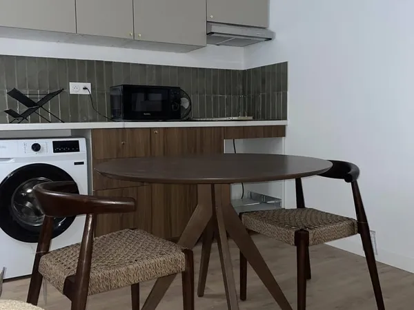 DUPLEX MEUBLE / SECTEUR CENTRE HISTORIQUE