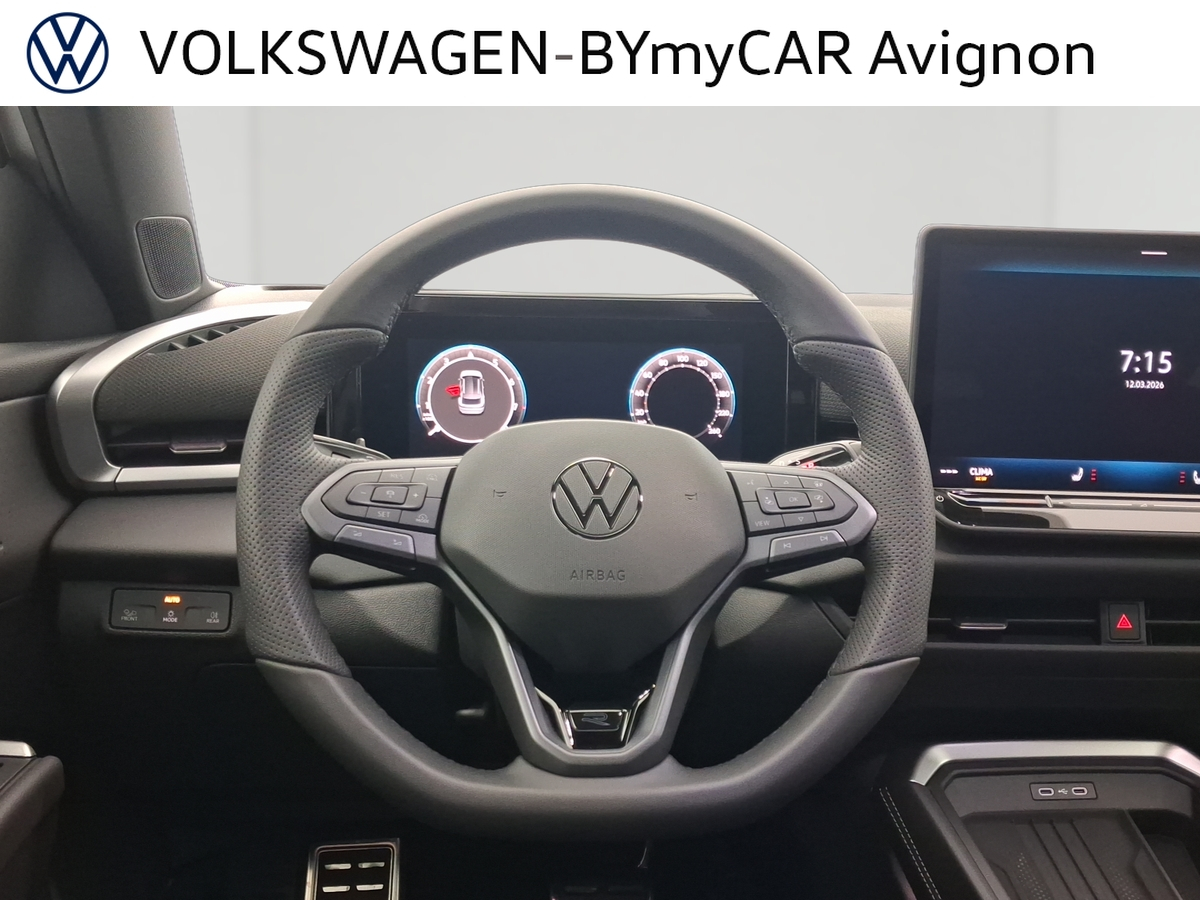Volkswagen T-Roc 1.5 eTSI EVO2 Hybrid 150 ch DSG7 — photo 11