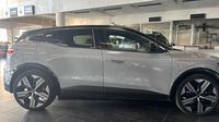 Renault Mégane E-Tech Electric EV60 220ch Iconic super charge — photo 4