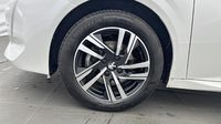Peugeot 208 1.2 PureTech 100ch S&S Roadtrip — photo 11