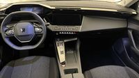 Peugeot 308 1.2 Hybrid 145ch Style e-DCS6 — photo 11