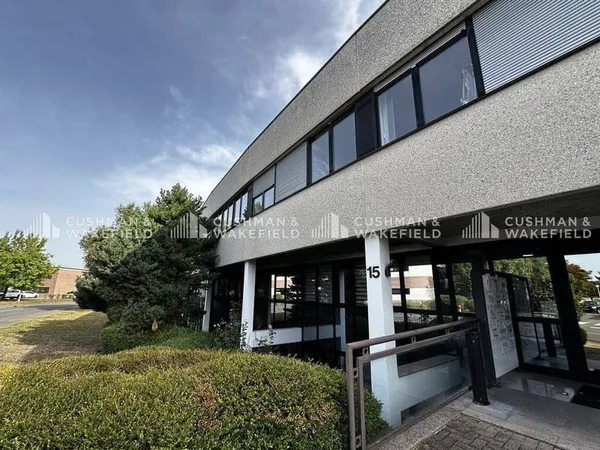 Bureaux 300 m²