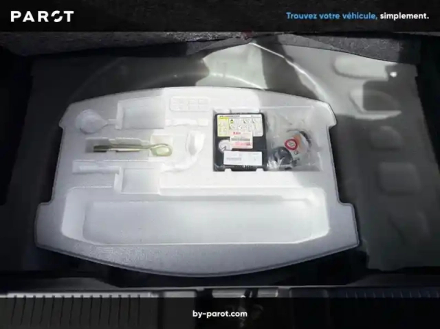 Suzuki Swift nouveau 1.2 dualjet hybrid avantage — photo 30