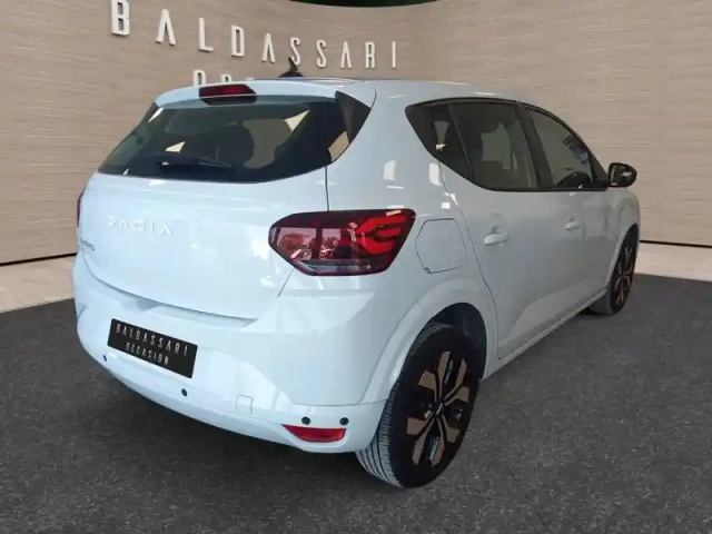 Dacia Sandero tce 90 cvt — photo 5