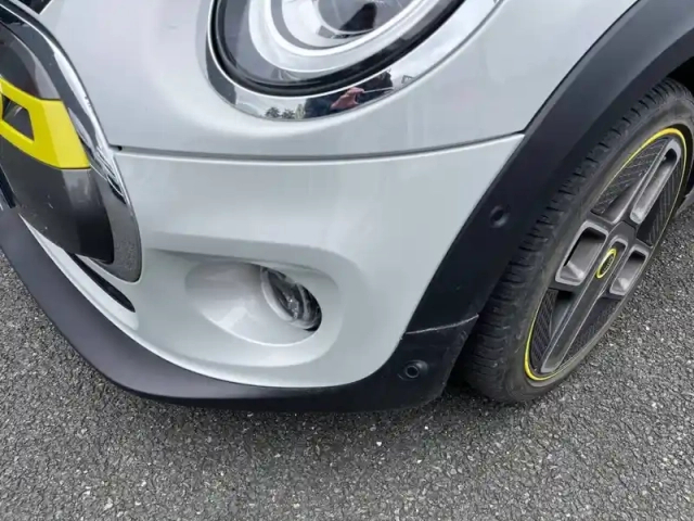 Mini Mini hatch 3 portes cooper se 184 ch — photo 40