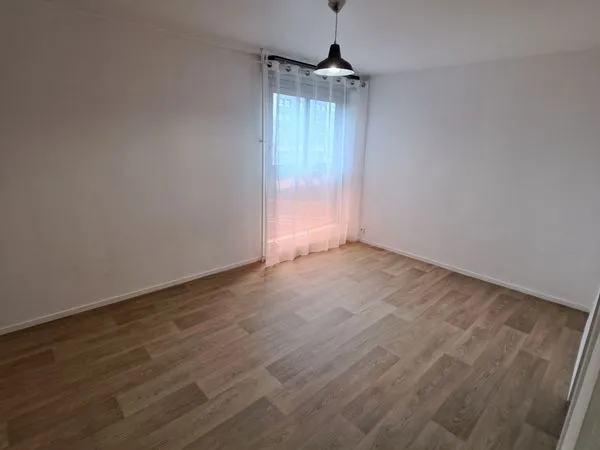 Appartement - 1 piéce - 21 m2 - Etage 3