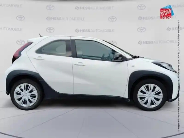 Toyota Aygo X 1.0 vvt-i 72ch dynamic — photo 4