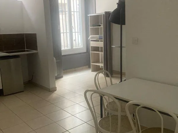 Studio saint Étienne