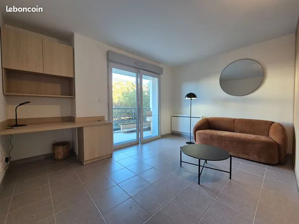 Studio 1 pièce 36 m²