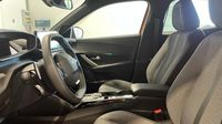 Peugeot 2008 1.2 PureTech 130ch S&S Allure EAT8 — photo 12