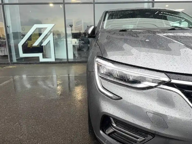 Renault Arkana mild hybrid 140 edc fap - 22 — photo 21