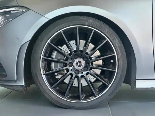 Mercedes Cla 200 d coupé amg line — photo 29