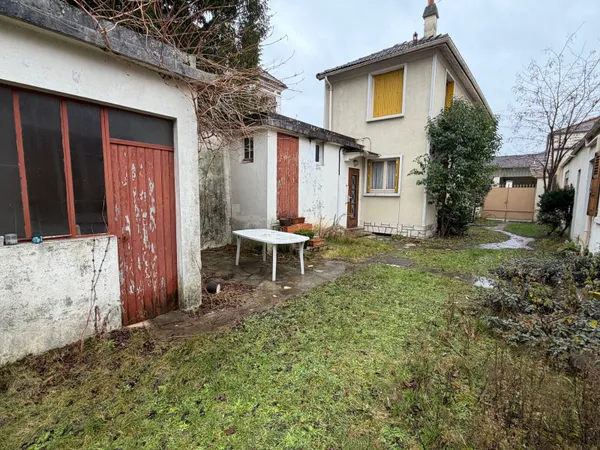 Maison 2 pièces 170 m²