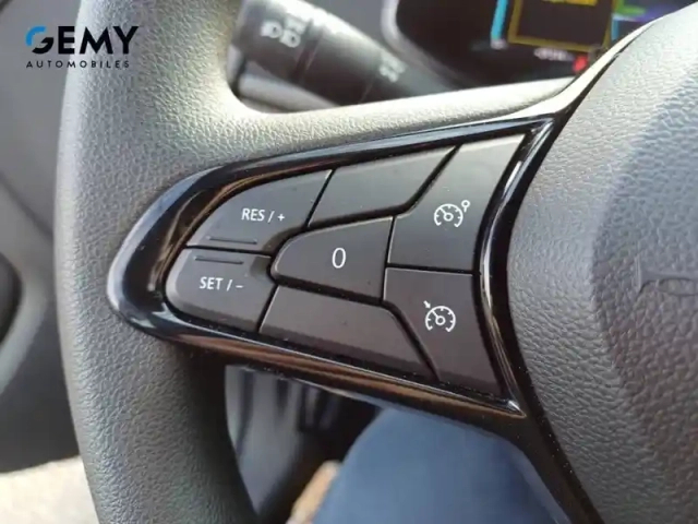Renault Zoé zoe r110 - 22b — photo 14