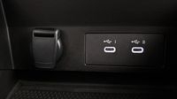 Renault Captur 1.6 E-Tech full hybrid 145ch Techno — photo 30