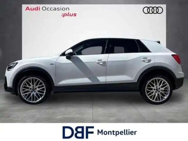 Audi Q2 35 tfsi 150 s tronic 7 s line plus — photo 2