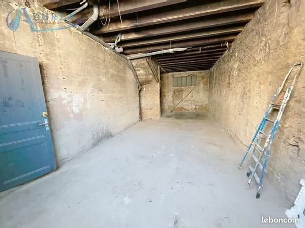 LOCAL D'ACTIVITE 56 m² VALLAURIS