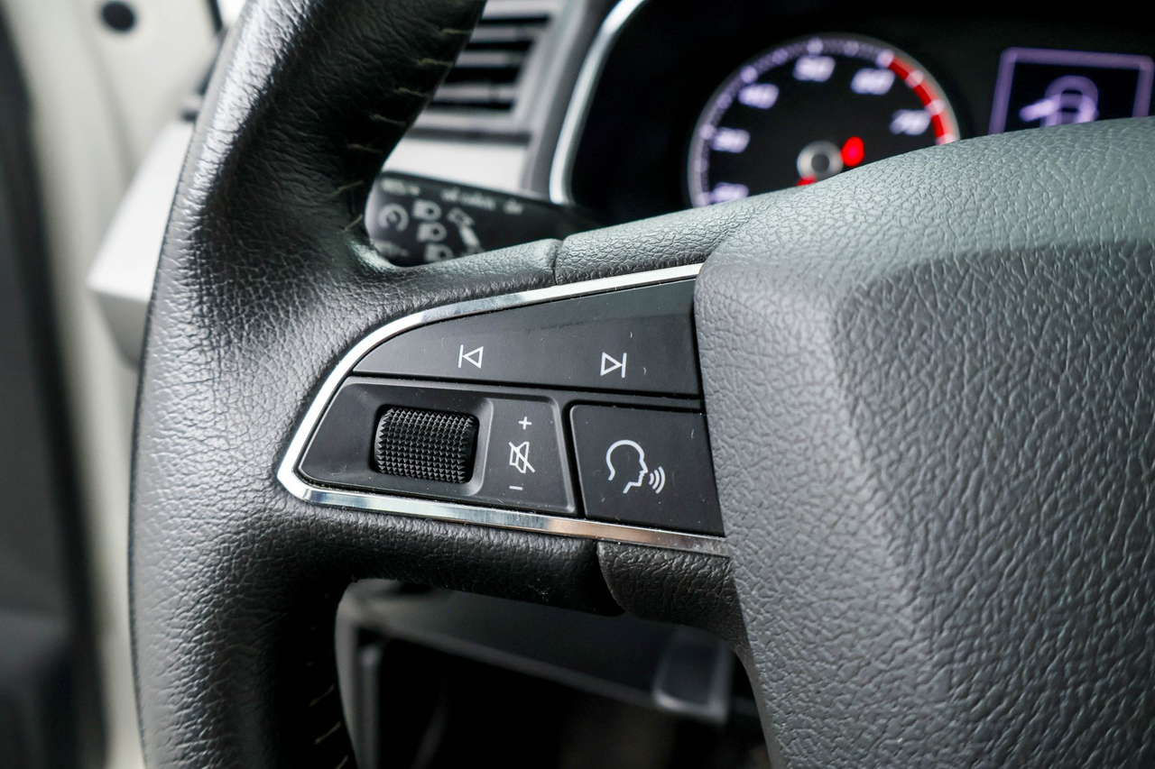Seat Ibiza — photo 20