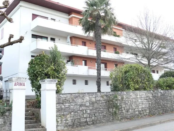 T4 de 82 m2 avec grande terrasse Quartier Beyris