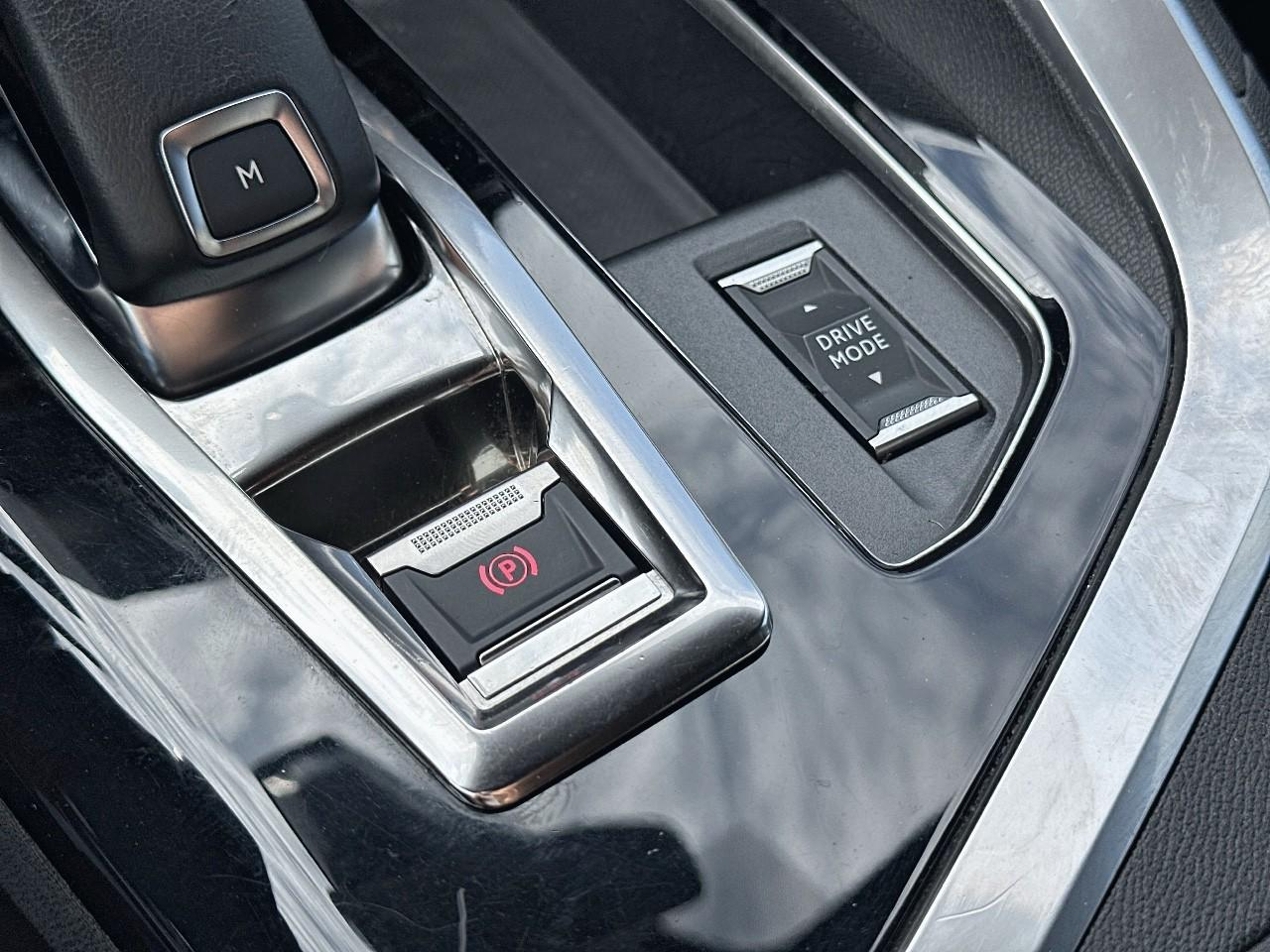 Peugeot 5008 puretech 130ch s&s eat8 gt — photo 33