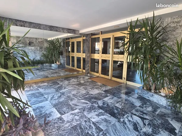 Appartement T3 de 82 m2 avec terrasse de 9m2