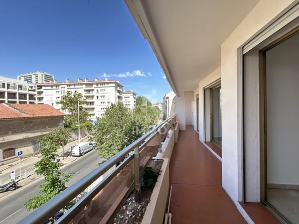 LE MOURILLON T3 + TERRASSE, COPROPRIETE DE STANDING