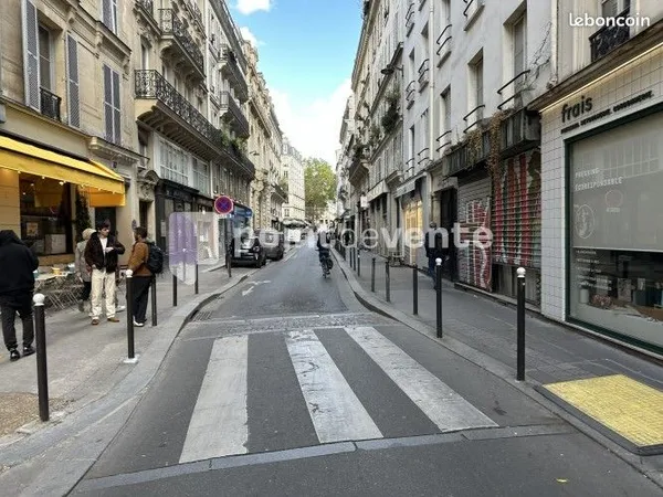 Pressing/Teinturerie 35 m²