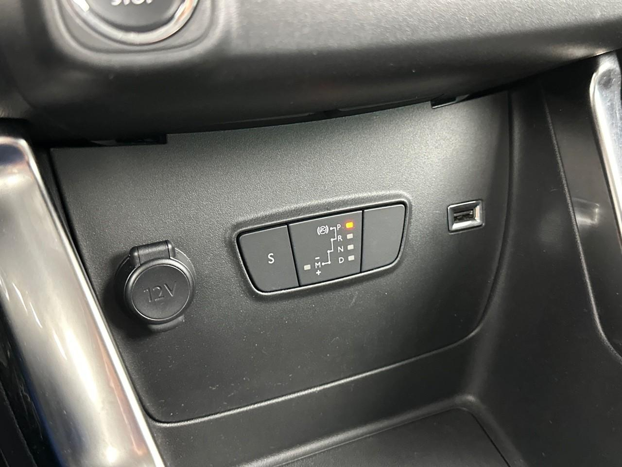 Citroën C3 Aircross puretech 130 s&s eat6 shine — photo 27