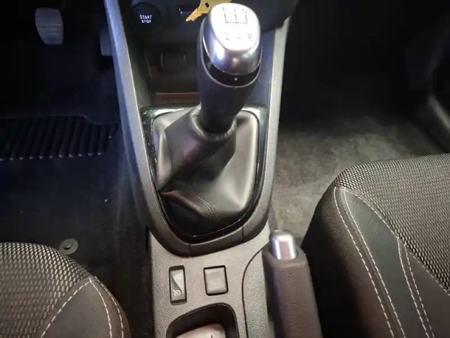 Renault Clio dci 90 e6c — photo 33