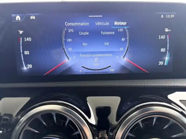 Mercedes Classe A 180 amg line — photo 16