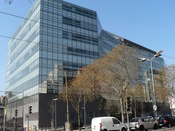 Bureau 14547 m²