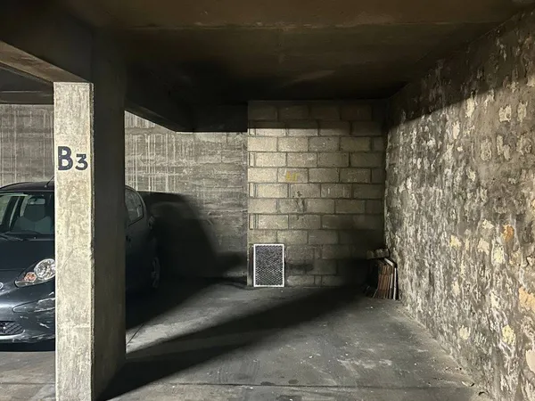 Parking 10 m²