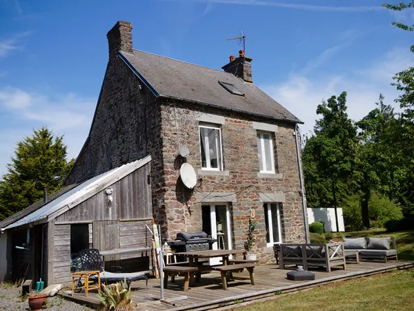 LA MANCHE Maison Hudimesnil 4 pièce(s) 106 m2 et 2ha