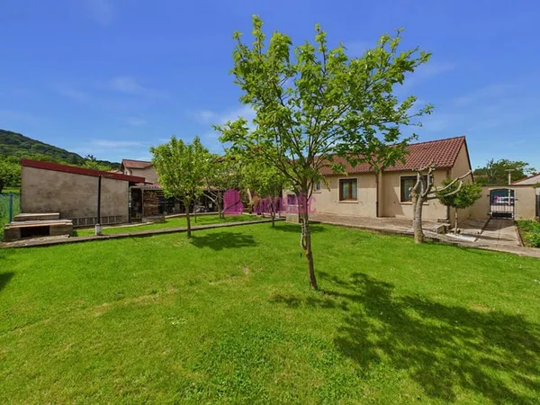 Maison de plain-pied 6 pièces 100 m²
