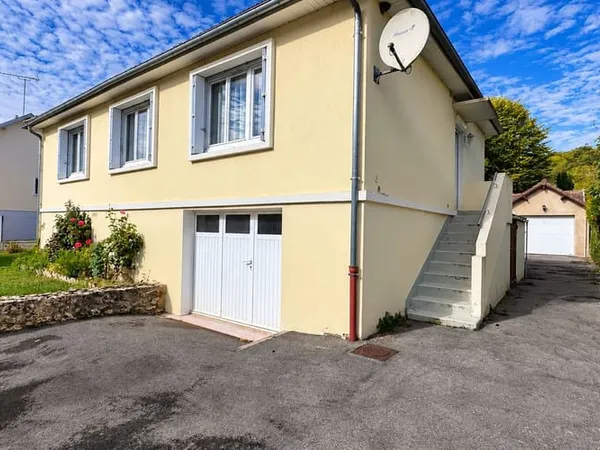 Maison 2 pièces 85 m²
