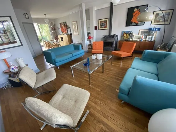 Maison 8 pièces 183 m²