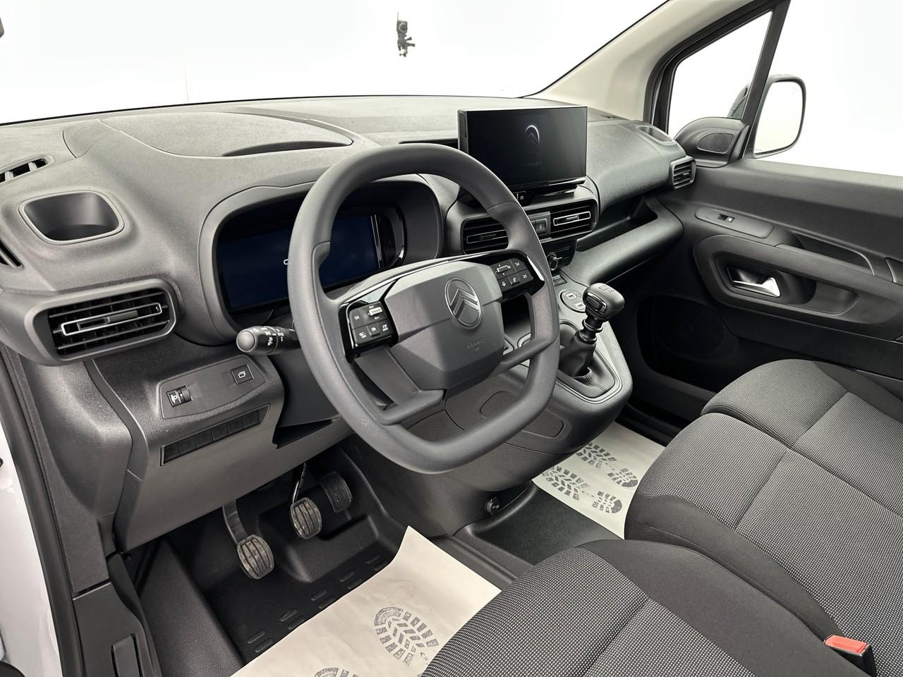 Citroën Berlingo van m diesel 100 ch manuelle — photo 12