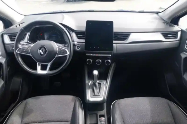 Renault Captur blue dci 115 edc — photo 9