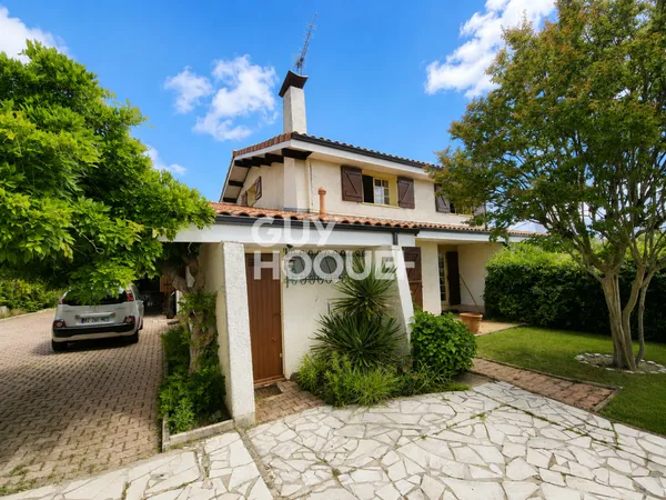 Maison à vendre de 7 pièces de 166 m²