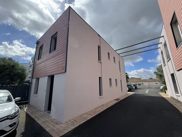 Local professionnel 59 m²