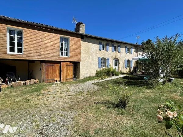 Maison 6 pièces 165 m²