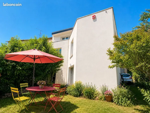 Maison de ville 198 m² CHAMALIERES