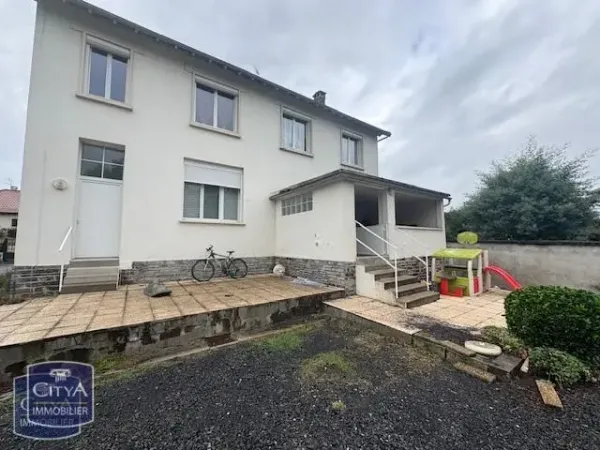 Immeuble 208 m²
