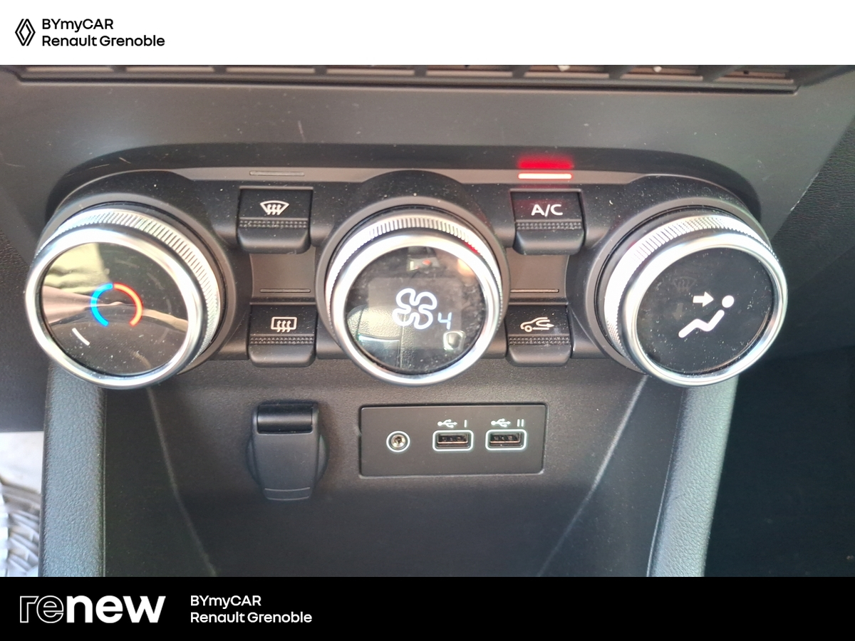 Renault Clio E-Tech full hybrid 145 ch GSR2 — photo 21