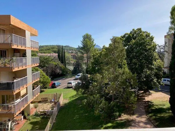 Appartement 1 pièce 28 m²