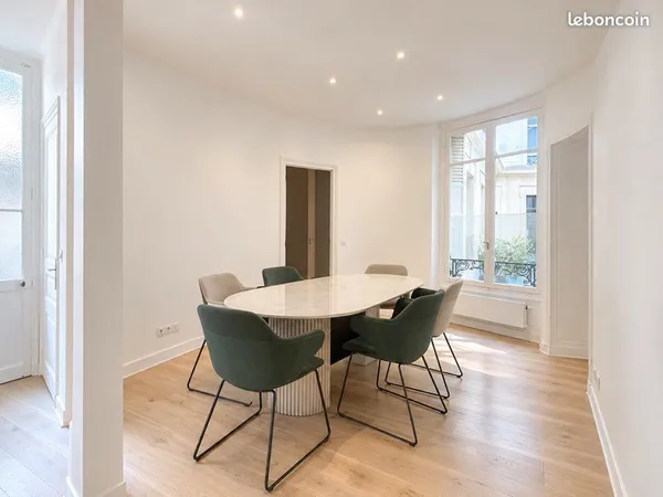 Bureaux 60 m² - Paris 17e - Ternes / Pereire - Reprise de bail